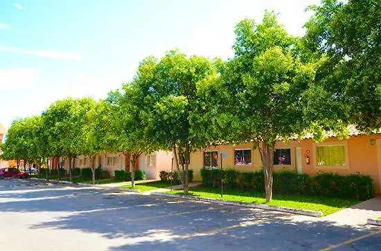 Condominio Diroma Fiori Caldas Novas Apartahotel