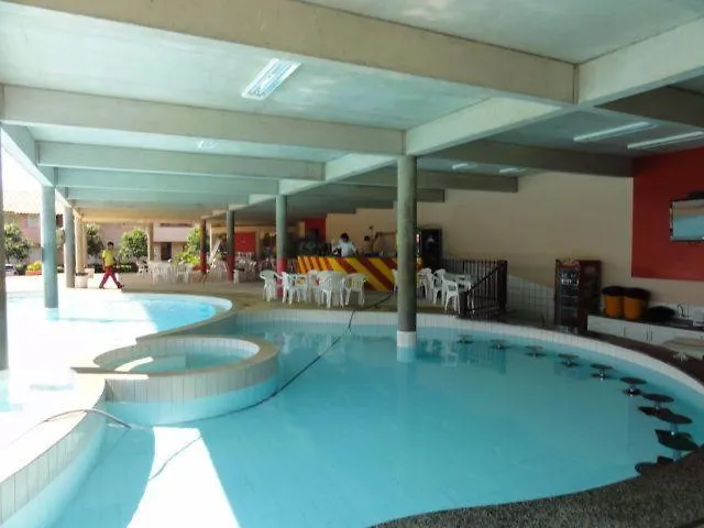 Condominio Diroma Fiori Caldas Novas